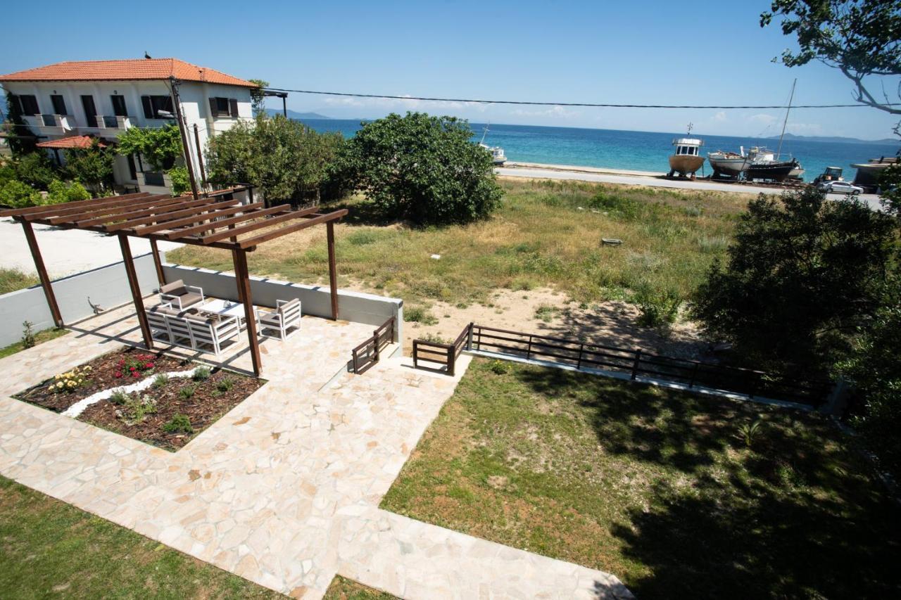 Marineiko Luxury Apartments Ierissós Eksteriør bilde