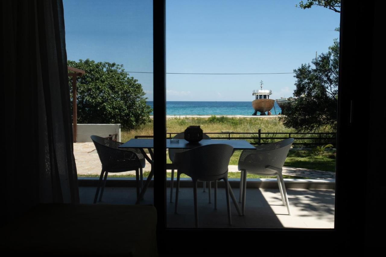 Marineiko Luxury Apartments Ierissós Eksteriør bilde