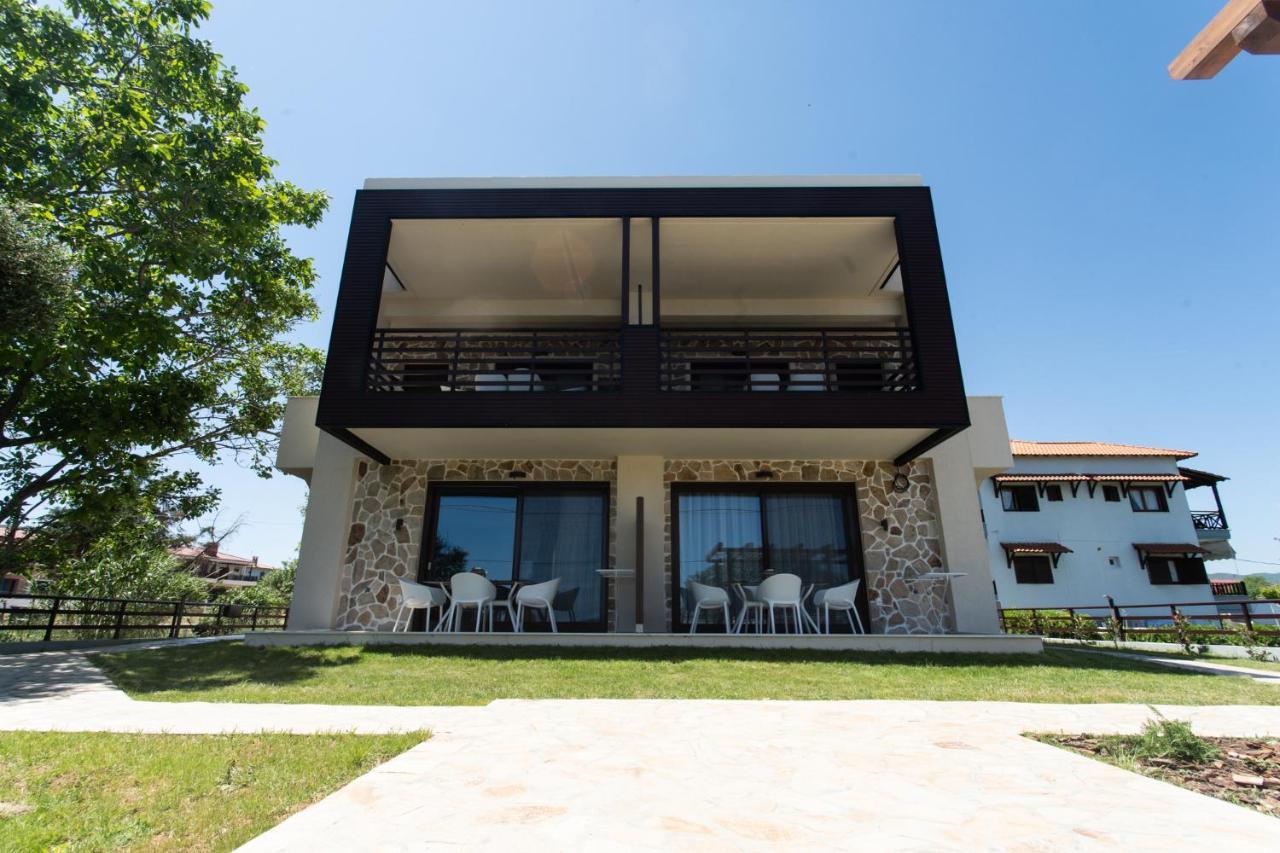 Marineiko Luxury Apartments Ierissós Eksteriør bilde